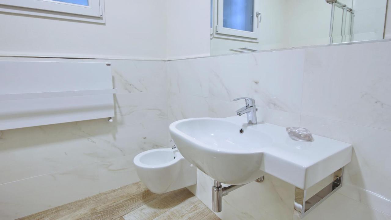 Italianway - Affittacamere Brenna San Fermo della Battaglia Екстер'єр фото